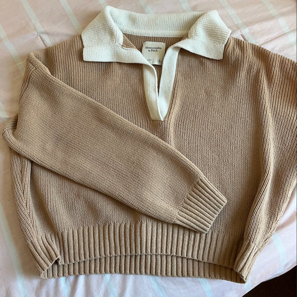 A&F Tan Knit Pullover Sweater